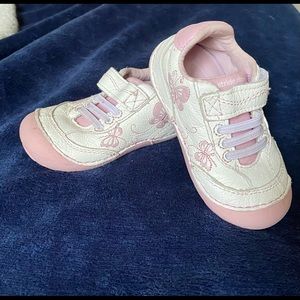 Stride Rite baby girls shoes